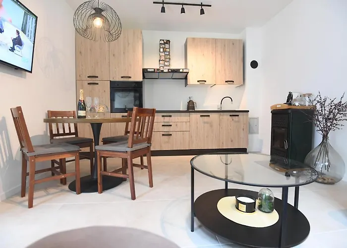 Kala House - Brand New!!