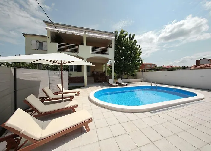 Hacienda Mia With Pool